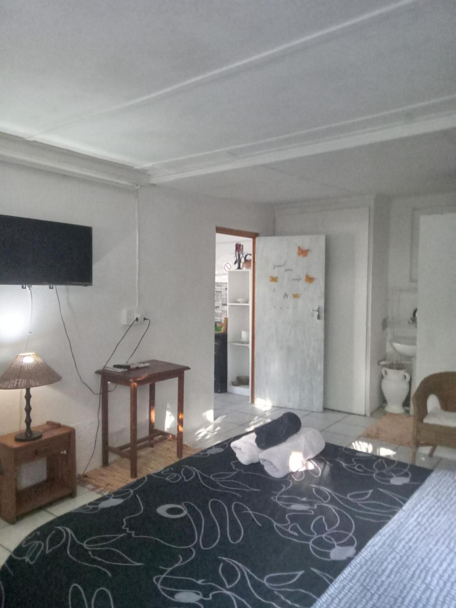 Self Catering Unit 6, Sandbaai Hermanus Bilik gambar