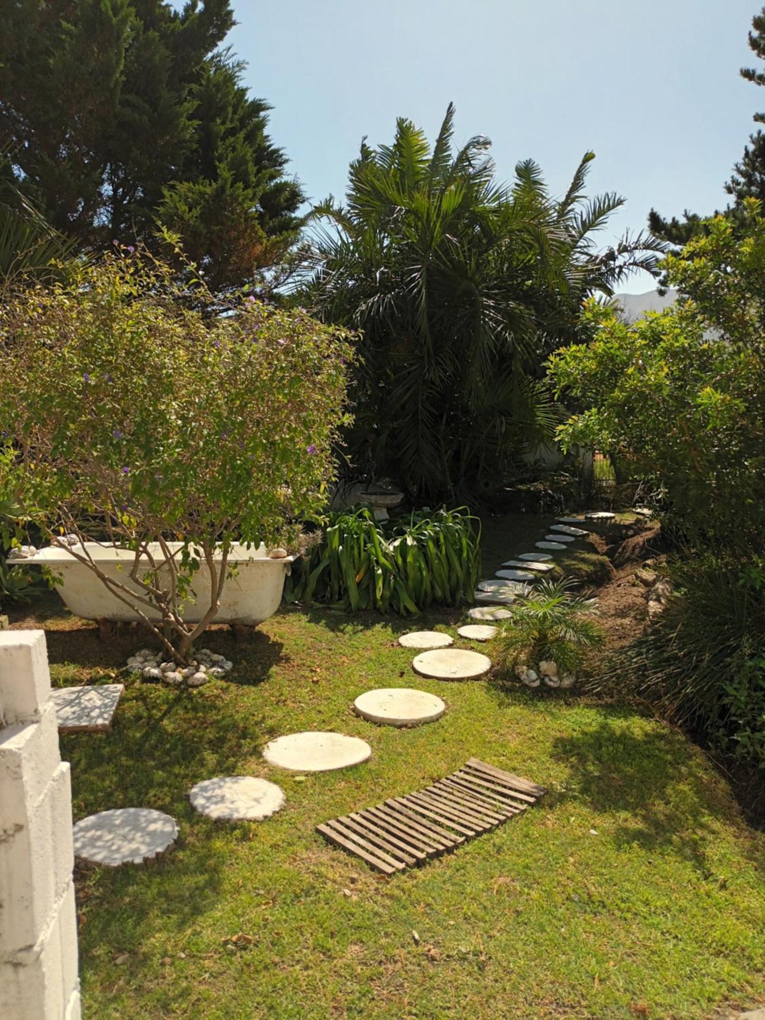 Self Catering Unit 6, Sandbaai Hermanus Bilik gambar
